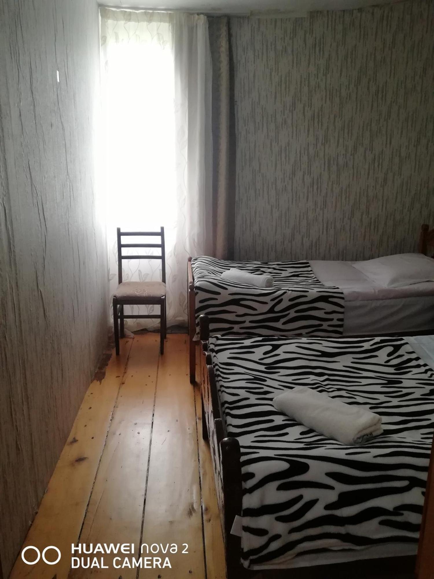Nora'S Guesthouse Zhabeshi Kamer foto